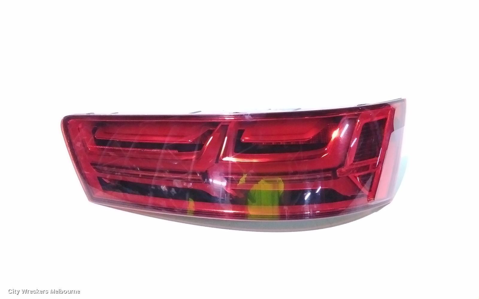 AUDI Q7 2017 Right Taillight