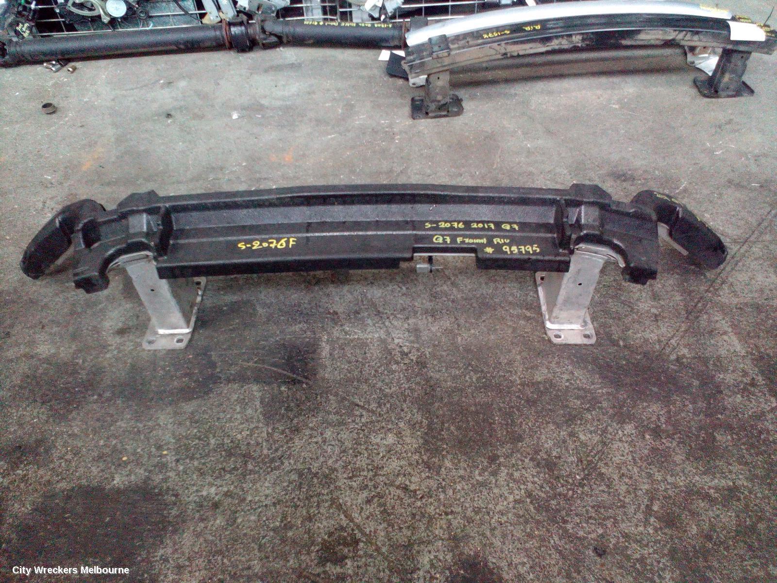 AUDI Q7 2017 F/Bar Reinforc/Brack