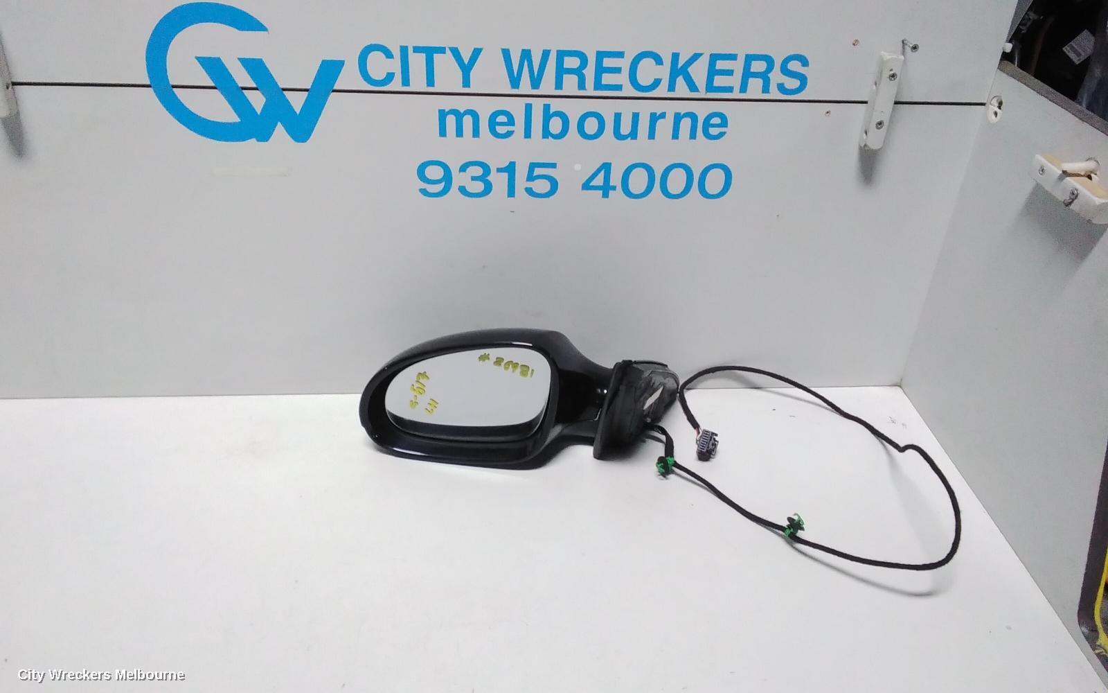 VOLKSWAGEN PASSAT 2008 Left Door Mirror