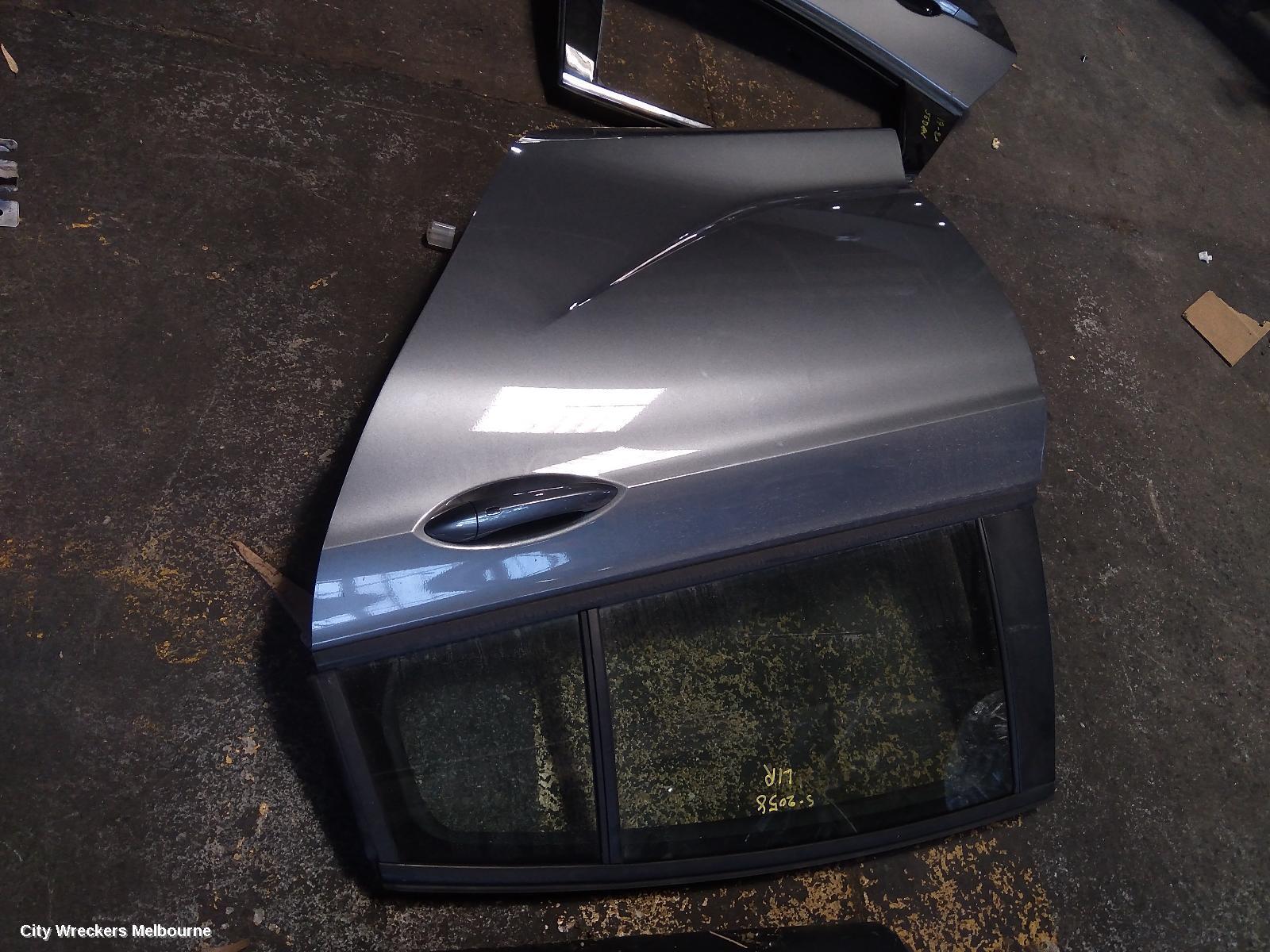 HOLDEN COMMODORE 2020 Left Rear Door/Sliding