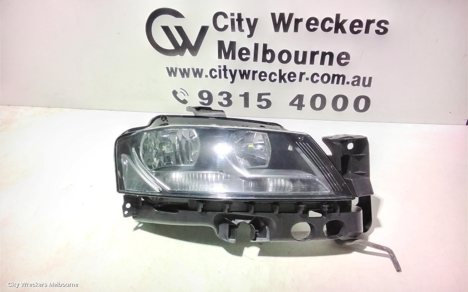 AUDI A3 2012 Right Headlamp