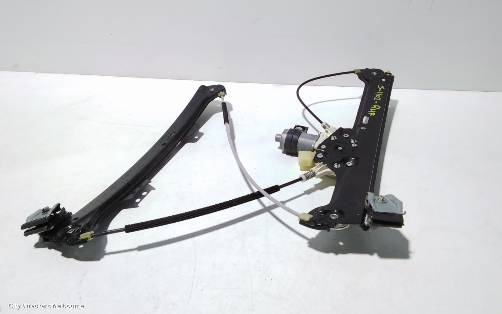 BMW 5 SERIES 2007 Right Front Window Reg/Motor
