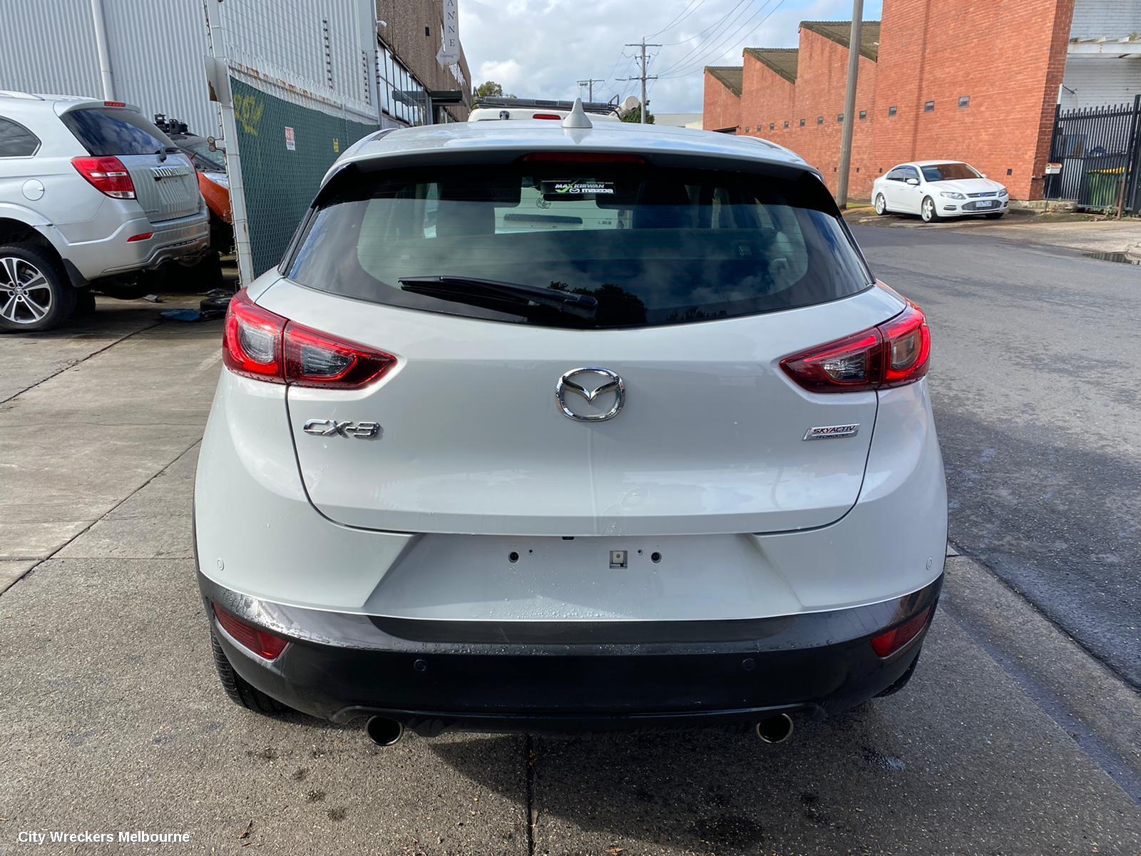 MAZDA CX3 2015 Left Front Strut