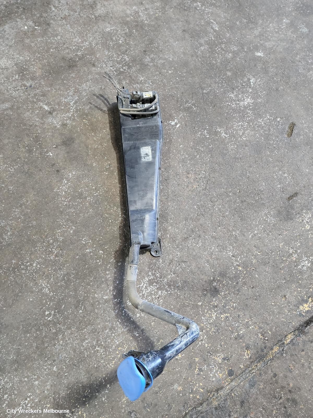 HOLDEN COMMODORE 2008 Washer Bottle