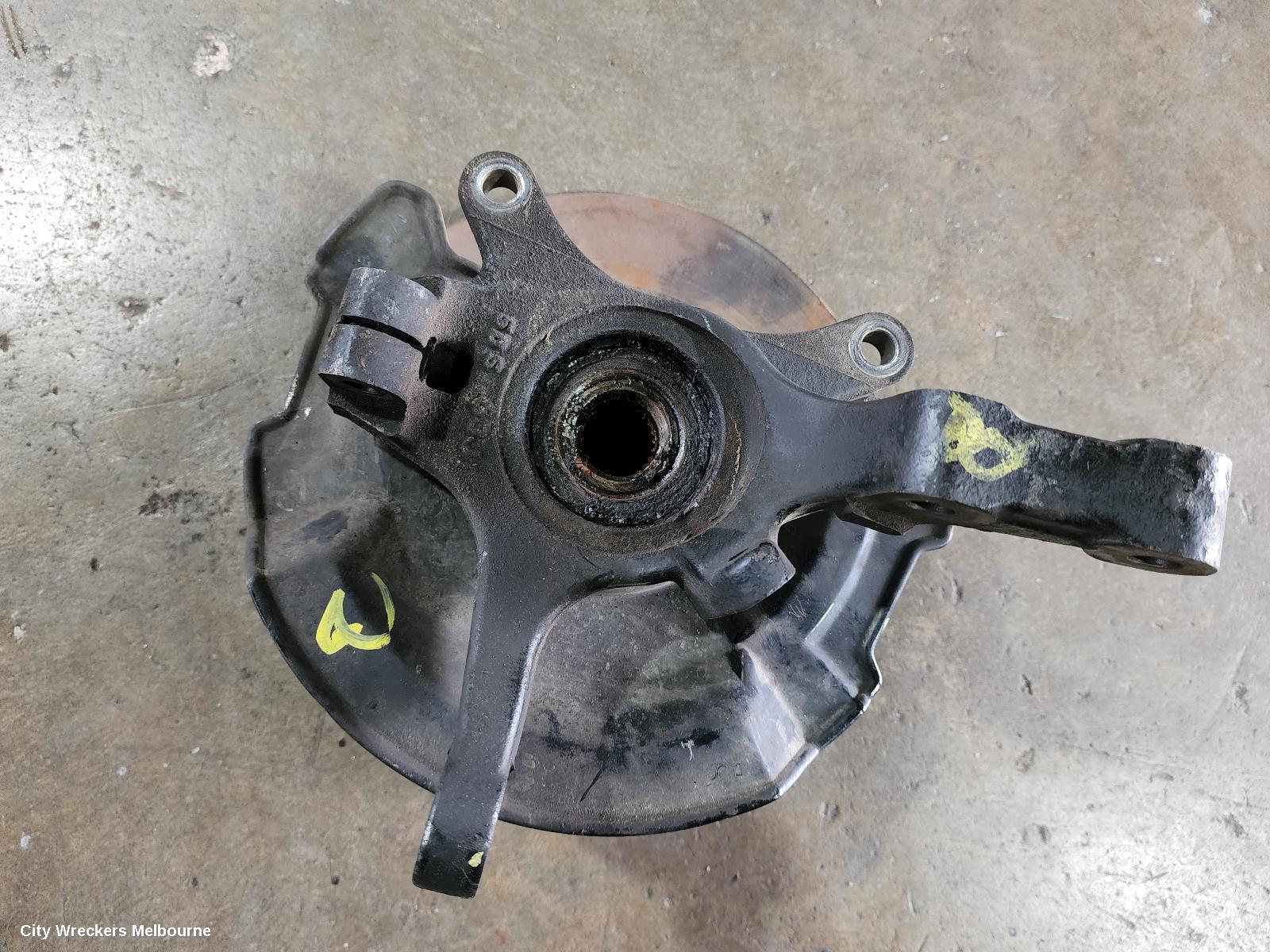 SUZUKI SWIFT 2008 Right Front Hub Assembly