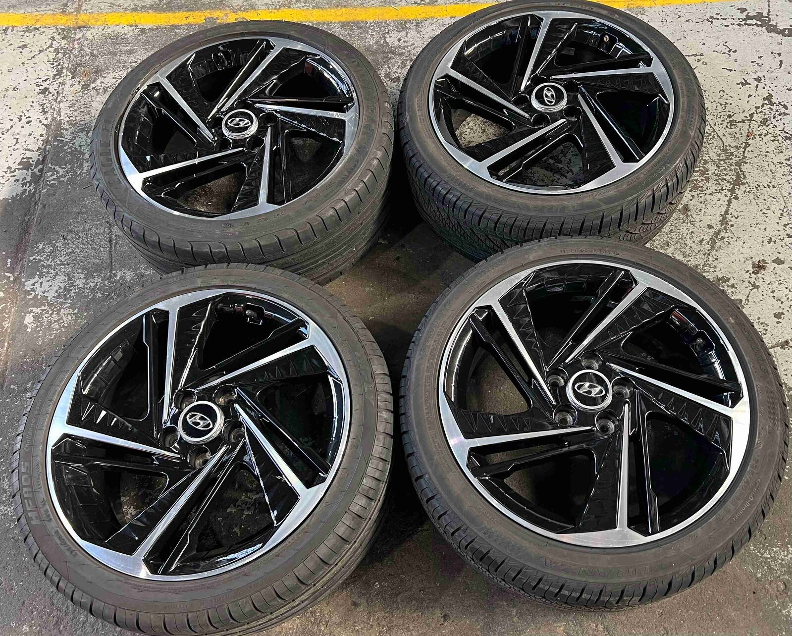 Set of Alloy Wheels to suit HYUNDAI I30 2014 ~ 2025