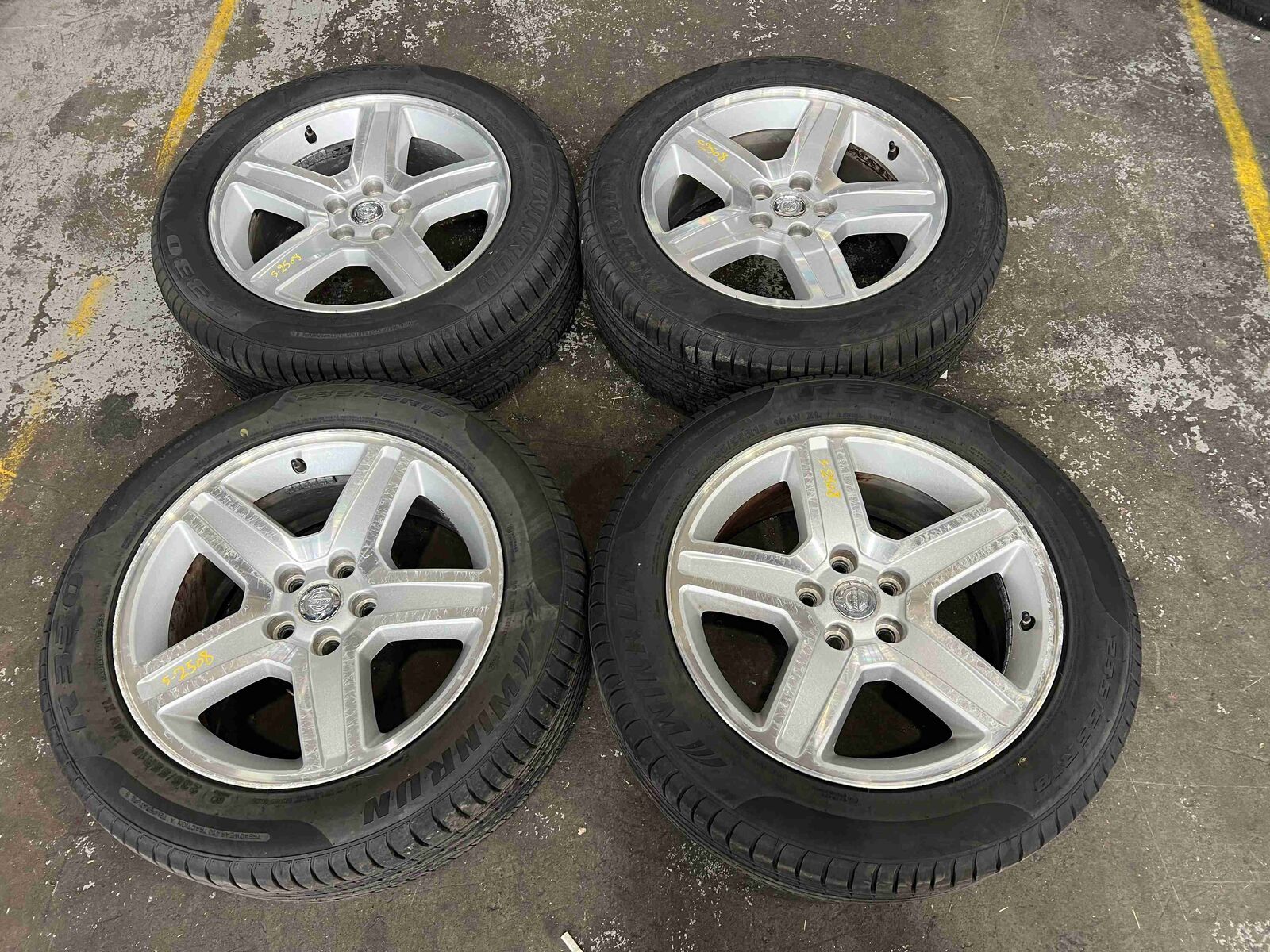 Set of Alloy Wheels to suit CHRYSLER 300C 2005 ~ 2012